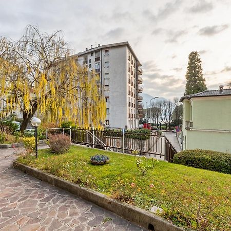 Il Salice - Affitti Brevi Italia Appartement Lecco Buitenkant foto